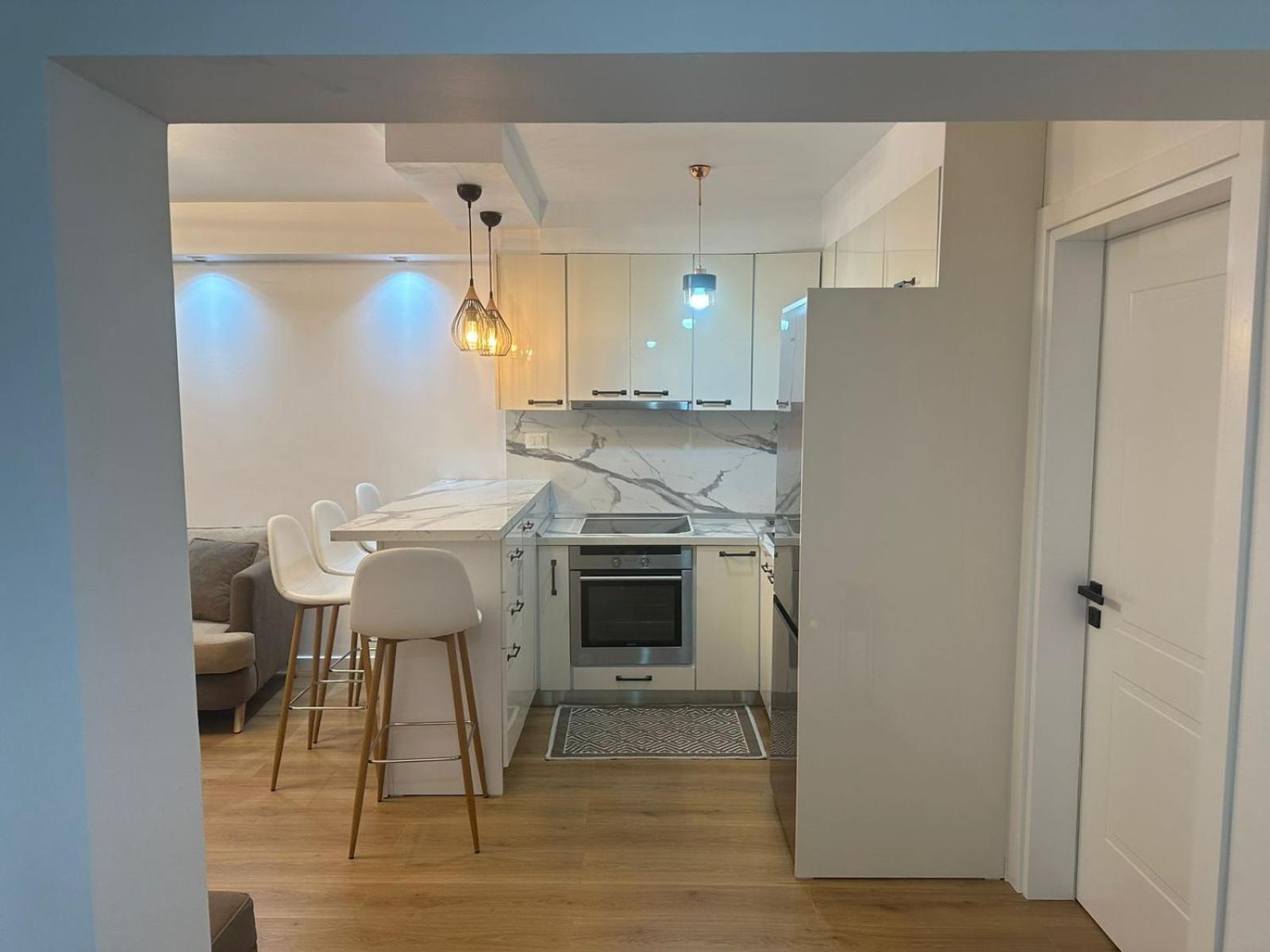 Elois Luxury Apartment Tiranë Ngoại thất bức ảnh